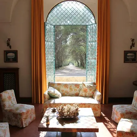 Galeasi Villa
